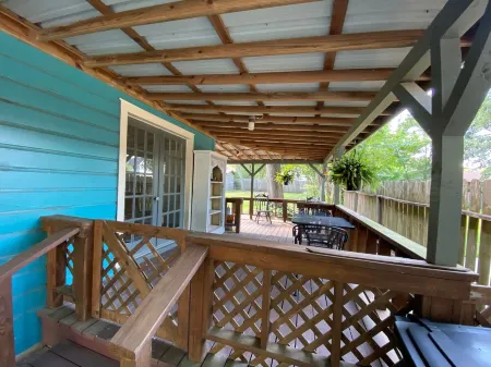 The Rose Marie in Downtown Caldwell Отели в г. Колдуэлл