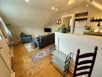 Bradford VT Apt  I-91 Access + Wi-Fi + Parking