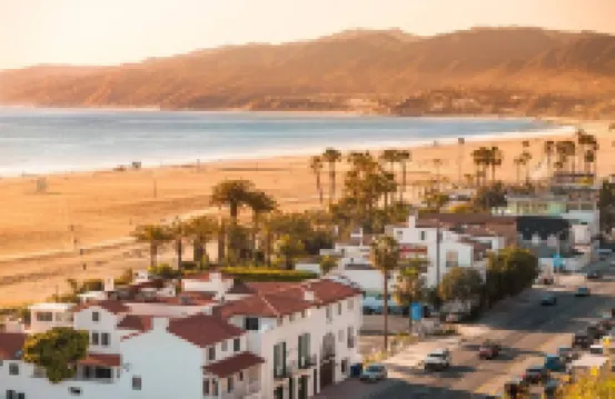Beautiful 2 Bedroom Home in Santa Monica