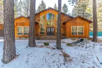 Cozy Sunriver Cabin Near Mt. Bachelor