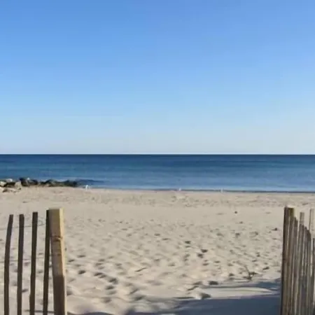 Starfish Cottage★0.4mi walk Beach & Village★Pet Friendly★Bikes★Fireplace★Firepit