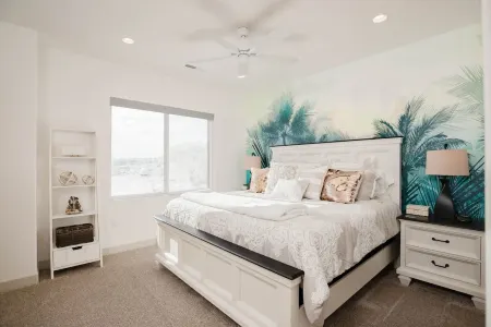 Moon Sage Retreat with Private Hot Tub