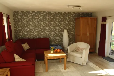 Detached holiday home "Kleines Häuschen" in the old country, Hollern-Twielenfleth