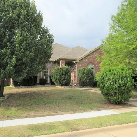 Luxurious home /Pool/GameR/BBQ/kingbed/legacyW/Frisco
