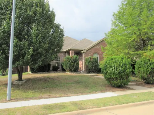 Luxurious home /Pool/GameR/BBQ/kingbed/legacyW/Frisco