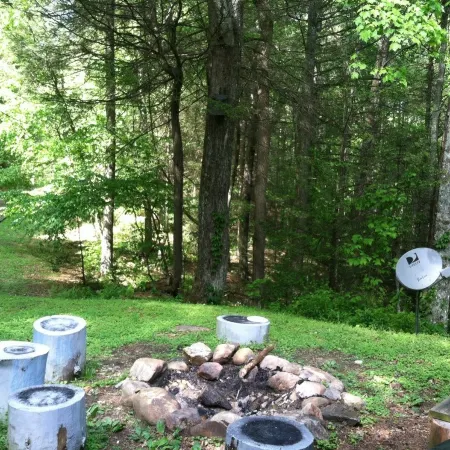2BR +loft  Cottage in the mountains Va Creeper Trail, HOT TUB, ATV rentals,