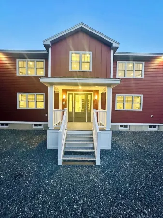 Premium Apartment Living near Downtown Bar Harbor & Acadia Отели рядом с достопримечательностью «Библиотека Джесап Мемориал»