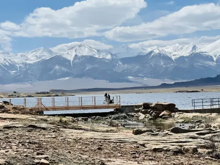 Historic Westcliffe Outpost Loft