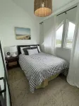 Sunset Cove: Bayview, fantastic location, close to everything
