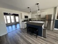 Historic Skylight Studio - 1 Bedroom Apartment