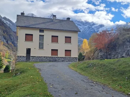 Chez Philou Appartement Tout Équipé de 3 Chambres Pour 6 Personnes a Gavarnie