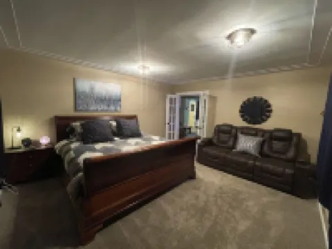 Northern Lights- Relax, Unwind, & Enjoy