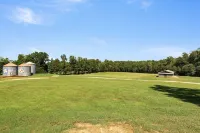 Three Silos Farm - Chatt Hills