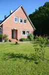 large holiday home, 350 m to the nearest beach stairs Hotels near Ehrenmal Hohwacht