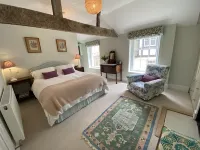 Charming 3 bedroom house in the heart of Ludlow