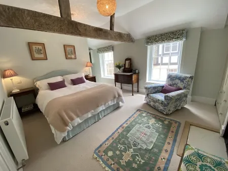 Charming 3 bedroom house in the heart of Ludlow Отели в г. Ладлоу