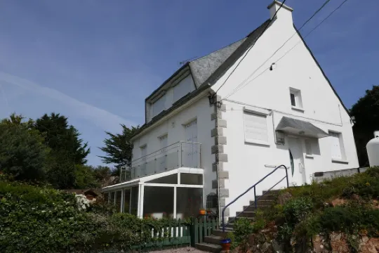 Apt. near beaches and golf course in quiet residential area close to shops Hotels in Pleneuf-Val-Andre