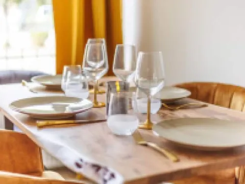 Zentrale Wohnung mit Tiefgarage Hotels in Stade