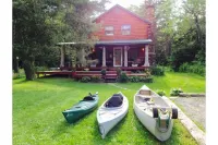 Log Cabin Adirondack Lodge on State Trail System   That is “PET FRIENDLY”