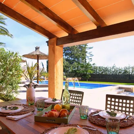 SON LLANERAS VILLA - NEAR ES TRENC, MALLORCA, RELAXING GETAWAY, POOL, A/C, WIFI
