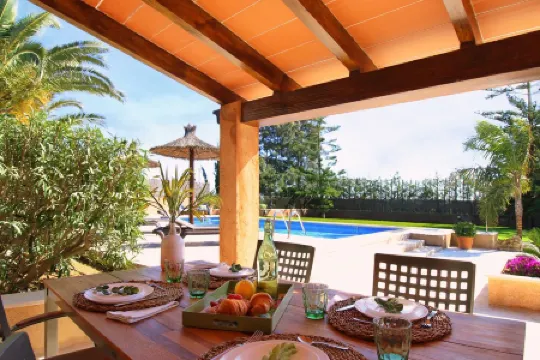 SON LLANERAS VILLA - NEAR ES TRENC, MALLORCA, RELAXING GETAWAY, POOL, A/C, WIFI