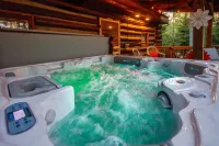 Log Cabin Hot Tub Getaway