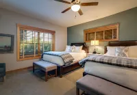 Cozy 2 Bedroom-2 Bath Cottage Near Ski Resorts! Stay at True North Golf Club