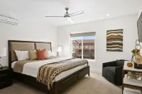 Spacious and Affordable Townhome, 5 BD/4.5 BA at The Vue in St. George