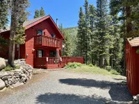 Cozy Mountain Retreat