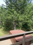 Cozy newly remodeled camper with hot tub and fire pit close to hiking/kayaking