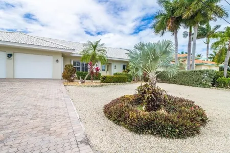 Key Colony Beach Paradise