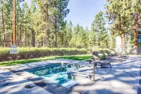 NEWLY RENOVATED Basecamp for Outdoor Adventures w/ BBQ, Shared Hot Tub & Pool