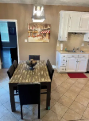 3 bedrooms, 2 full bath, dining room, great room, den, beautiful outdoor patio. Hotels in Blytheville