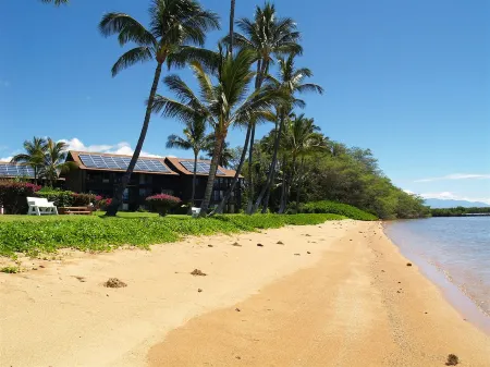 The Ultimate Oceanfront Penthouse - 'Hale No Ka Oi'