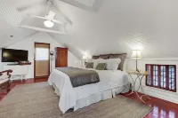 Authentic German Sunday House! Location, Outdoor Fireplace & Upscale Decor!