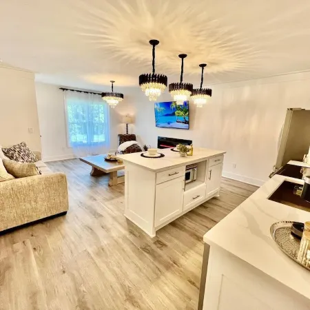 Luxury City Loft in Gainesville D