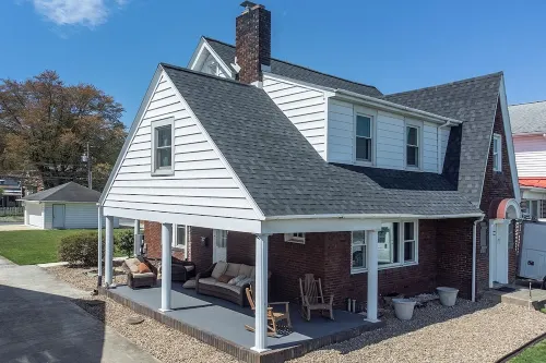 River House - Harrisburg City Skyline Views with Game Room and Covered Porch