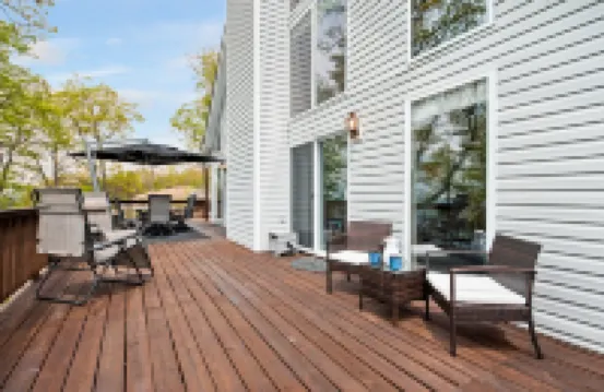 Secluded Mountain House on 12 acres w/ Pond! 20 min to downtown Chattanooga!