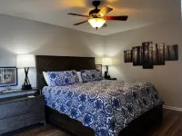 Charming condo with beautiful lake views