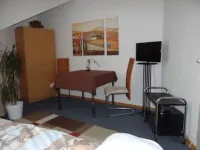 Fantastic vacation apartment SCHAUINSLAND on the outskirts of Freiburg i.B. Hotels in March
