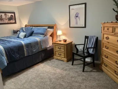 Country Living for Grandparents, Travel Nurses and Execs!