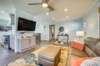 Peaceful Getaway Close to Loop, Beach, Dining