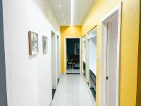 Apartment P - 3 Bedrooms - Homestays