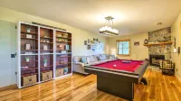 Breath-taking long-range views nestled in the heart of the Great Smoky Mountains
