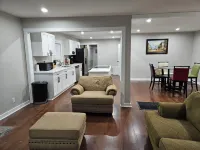 Charming 3-bedroom 2 bathroom house with WiFi, AC in marvelous Birmingham..
