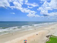 DIRECT OCEANFRONT - TOP TWO FLOORS - LUXURY TOWNHOUSE - THE PELICAN