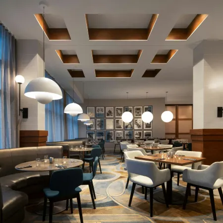 Courtyard Montreal Airport Отели рядом с достопримечательностью «Главный офис компании Air Canada»