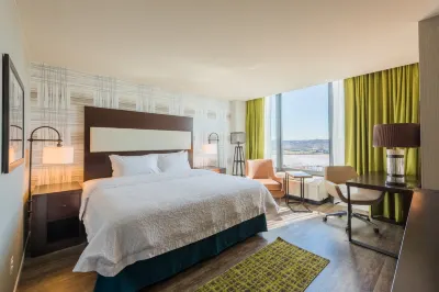 Hampton Inn & Suites Washington D.C./Navy Yard Area Hotels near Southwest