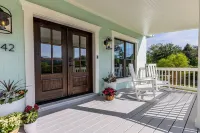 Mint Cottage at Little Washington - a modern, spacious retreat with a view