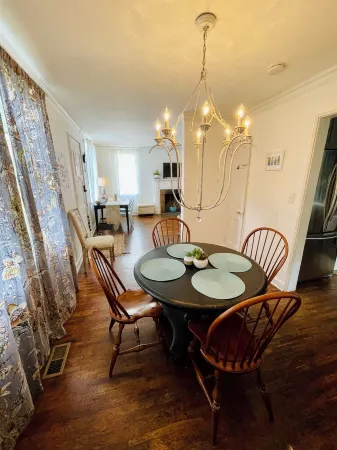 Classic City Cottage: Walk to 5 Points/UGA/Stadium